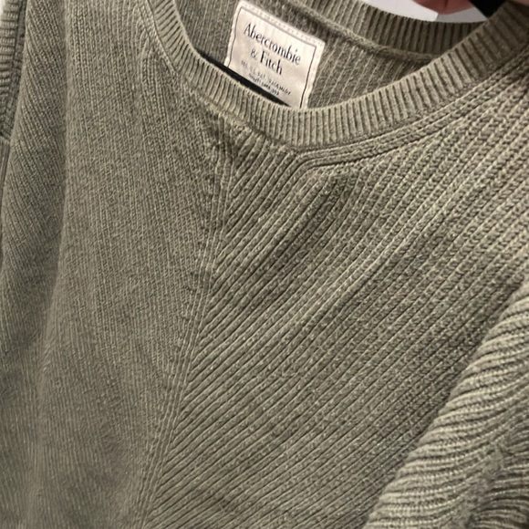 Abercrombie & Fitch Sweater - Picture 10 of 14